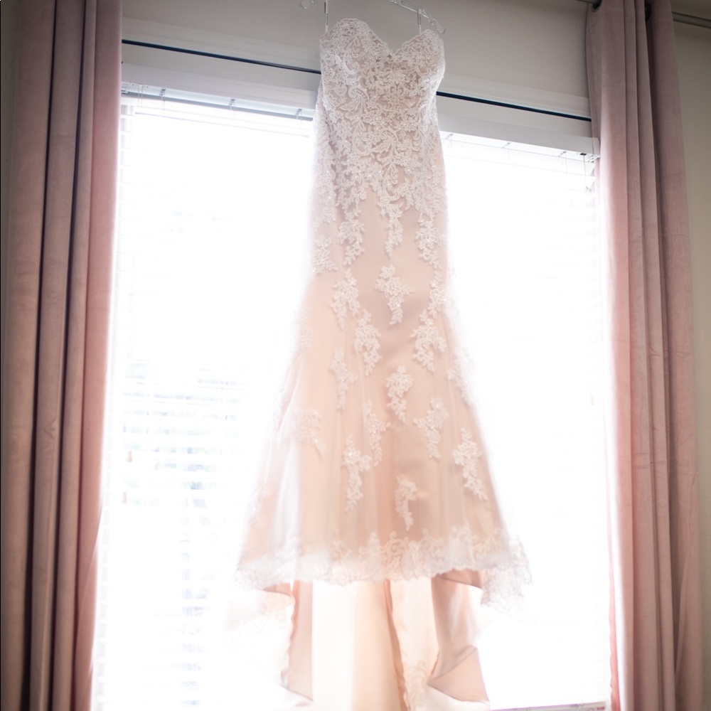 Mia Solano in Style Petra wedding dress size 14